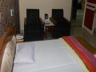 Hotel Amber Lucknow Exteriör bild