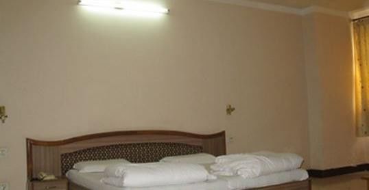 Hotel Amber Lucknow Exteriör bild